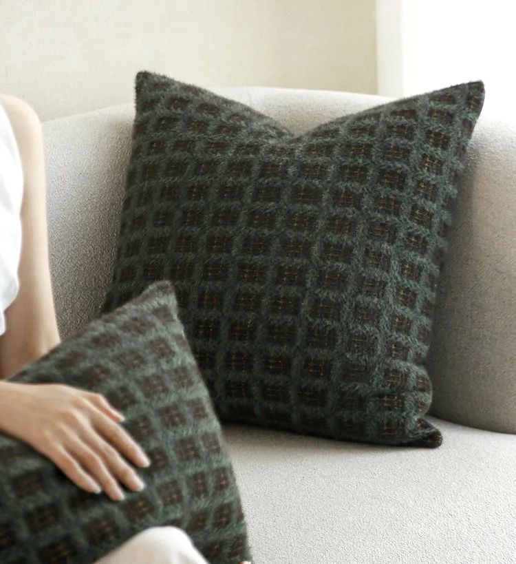 Luxurious Modern Pillow Set