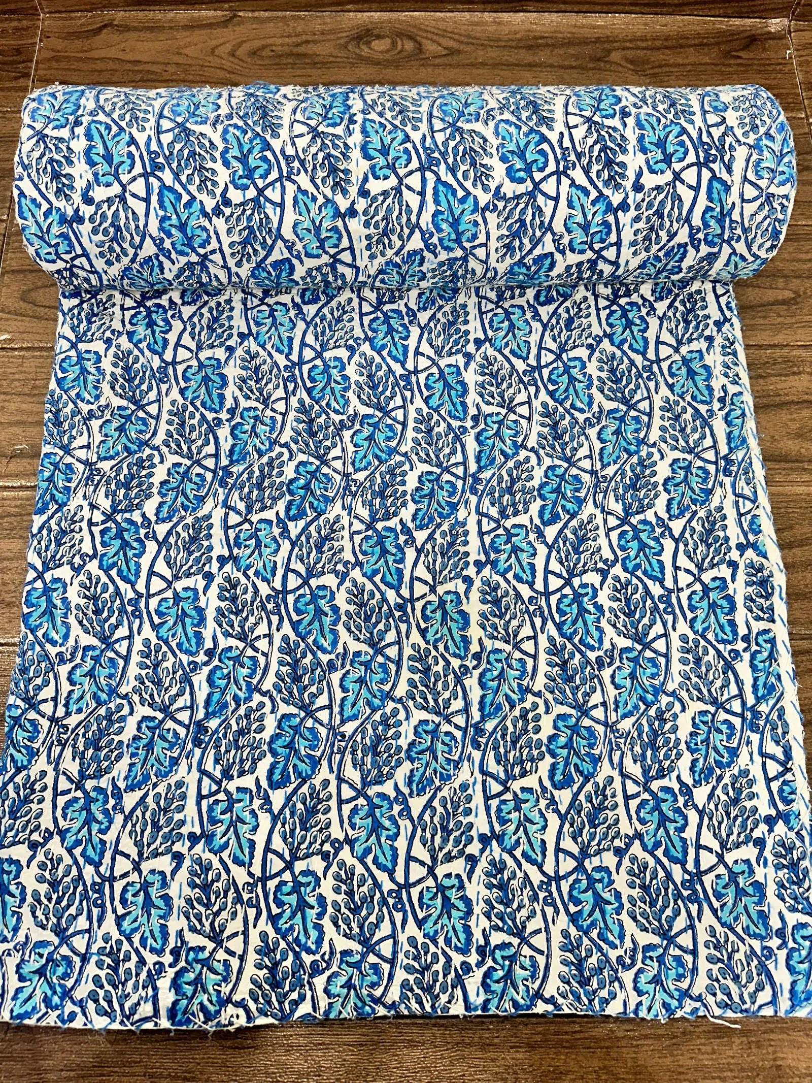 Pure Cotton Kantha Stitch Throw | Indian Hand Block Quilted King Size Bedspread/Sofa Cover Home Decor | Leaf Reversible Print Blue